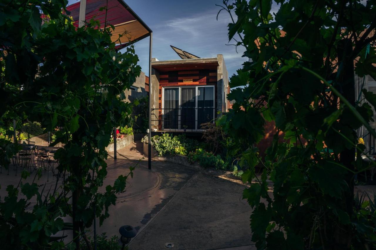 Entre Vides Valle De Guadalupe Exterior photo
